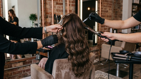 Lavado + corte + hidratación + peinado antes 35€ ahora 25€