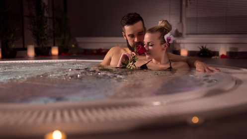 Hora Privada de Jacuzzi para 2 por 49€